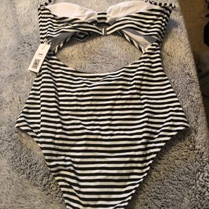 Cupshe one piece bathing suit